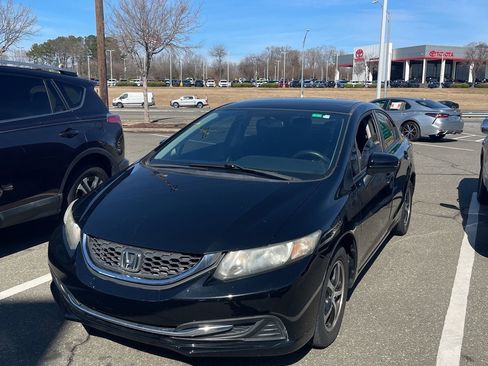 Used 2015 Honda Civic SE image 10