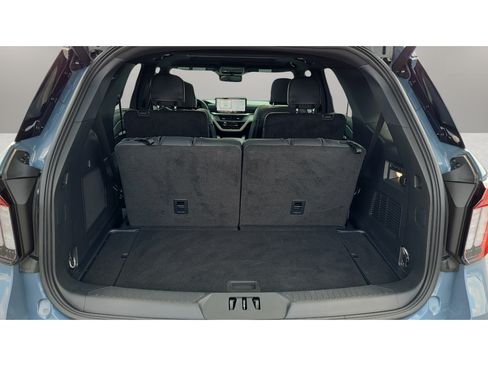 Used 2025 Ford Explorer ST AWD/4WD image 29