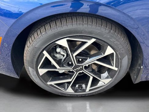 New 2025 Kia K5 EX FWD image 9