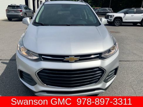 Used 2019 Chevrolet Trax LT w/ LT Convenience Package AWD/4WD image 41