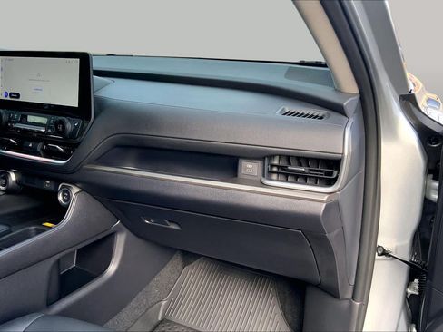 Certified 2026 Toyota Grand Highlander FWD image 18