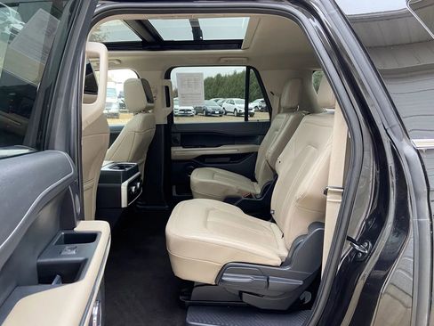 Used 2023 Ford Expedition Max Limited image 27