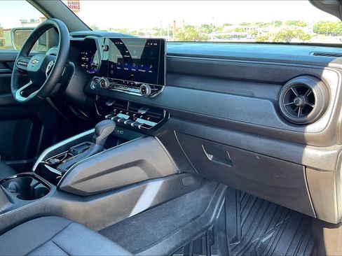Used 2026 Chevrolet Colorado W/T w/ WT Convenience Package II RWD image 22