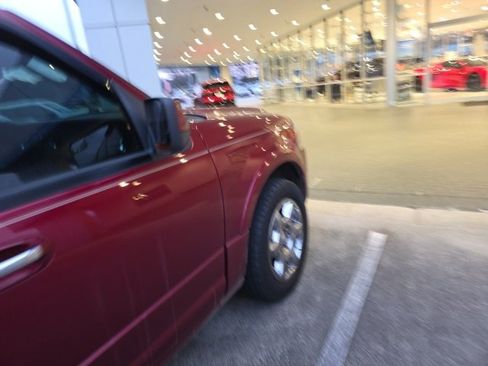 Used 2013 Ford Expedition EL Limited image 11