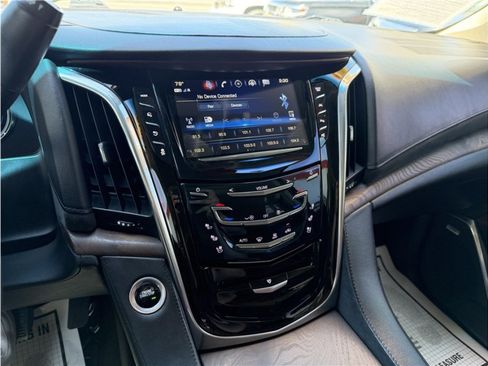 Used 2019 Cadillac Escalade ESV Premium Luxury AWD/4WD image 53