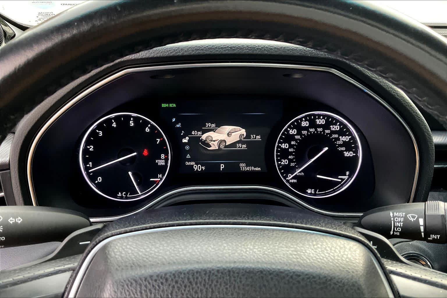 Used 2019 Toyota Avalon Touring FWD image 26