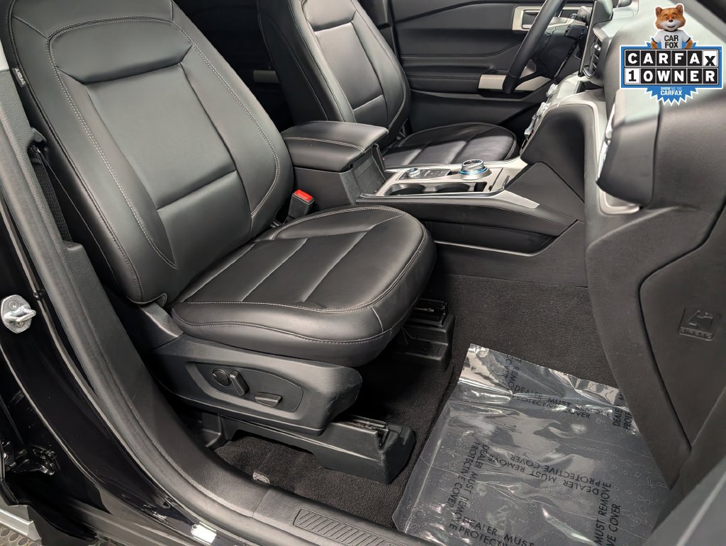 Used 2023 Ford Explorer XLT w/ Equipment Group 202A AWD/4WD image 29