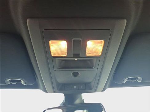 Used 2021 RAM 1500 Warlock AWD/4WD image 30