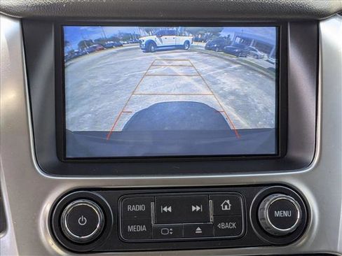 Used 2018 Chevrolet Tahoe LS RWD image 12
