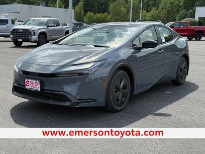 New 2027 Toyota Prius LE