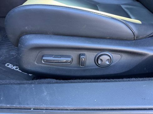 Used 2023 Honda Accord Touring image 13