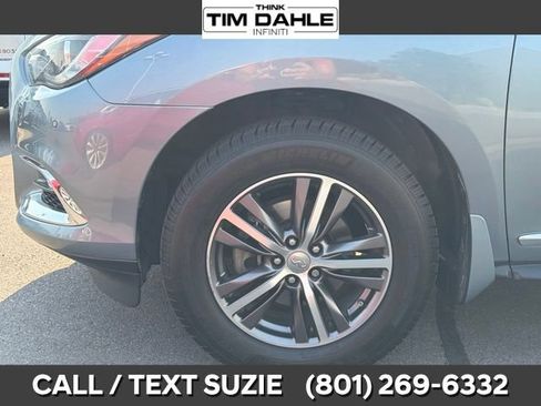 Used 2017 INFINITI QX60 Luxe w/ Premium Plus Package AWD/4WD image 7