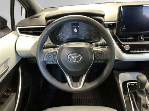 Certified 2025 Toyota Corolla SE image 12