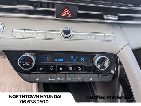 Certified 2023 Hyundai Elantra SEL w/ Convenience Package image 19