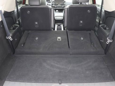 Used 2022 Nissan Pathfinder SL w/ SL Premium Package image 33