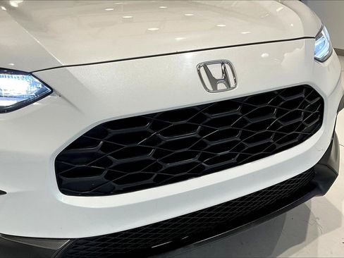 Used 2024 Honda HR-V LX image 32