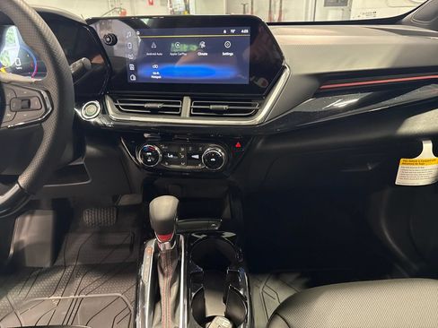 New 2026 Chevrolet Trax RS w/ Driver Confidence Package FWD image 11