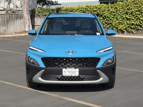 Used 2022 Hyundai Kona SEL w/ Convenience Package image 2
