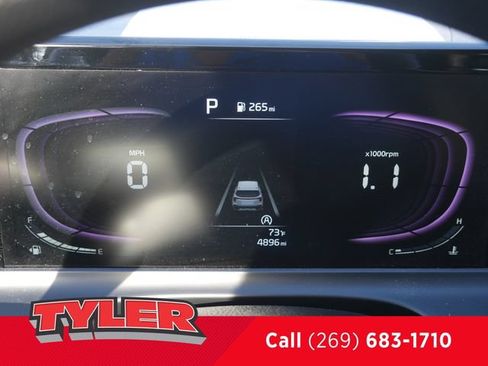Used 2024 Kia Seltos LX AWD/4WD image 40