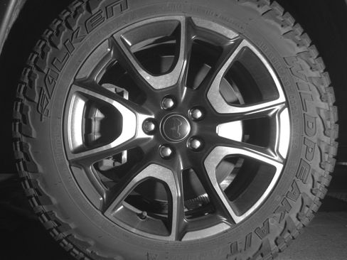 Used 2025 Jeep Compass Trailhawk AWD/4WD image 12