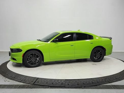 Used 2023 Dodge Charger SXT AWD/4WD image 4