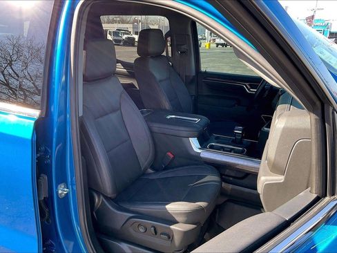 Used 2022 Chevrolet Silverado 1500 LTZ image 7