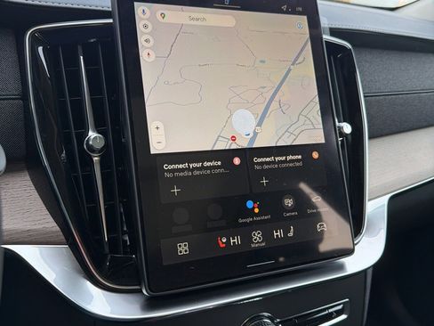 New 2026 Volvo XC90 B5 Core w/ Protection Package Premier image 21