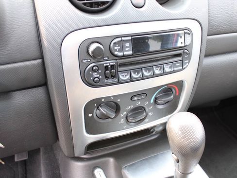 Used 2003 Jeep Liberty Limited AWD/4WD image 15