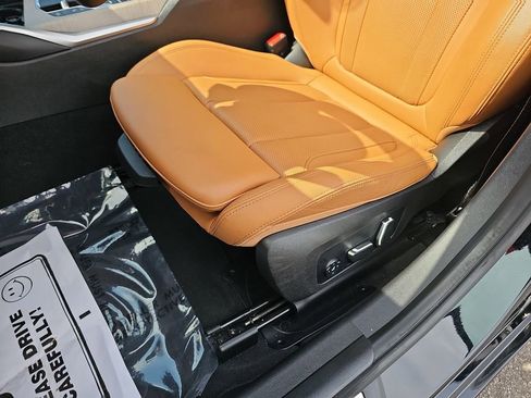 Used 2025 BMW 330i Sedan RWD image 34