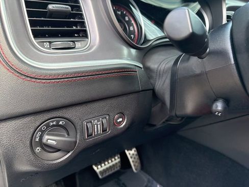 Used 2022 Dodge Charger Scat Pack image 9