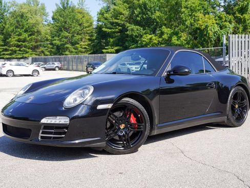 Used 2010 Porsche 911 Carrera 4S AWD/4WD image 2