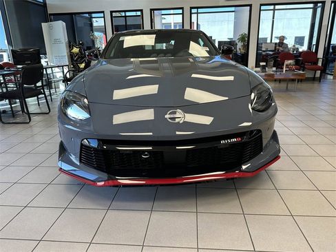 New 2024 Nissan Z NISMO w/ Floor Mat Package image 7