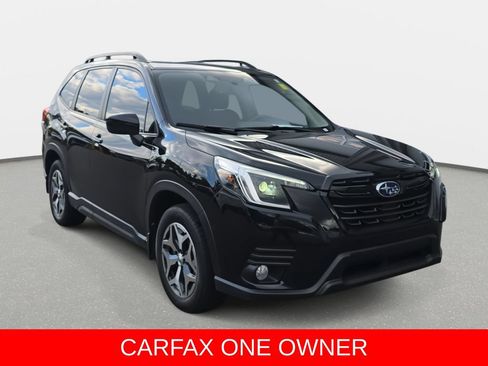 Used 2023 Subaru Forester Premium AWD/4WD image 3