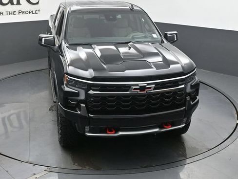 New 2026 Chevrolet Silverado 1500 ZR2 AWD/4WD image 25