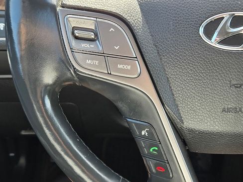 Used 2018 Hyundai Santa Fe Sport FWD image 32