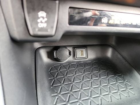 Used 2024 Toyota RAV4 LE AWD/4WD image 24