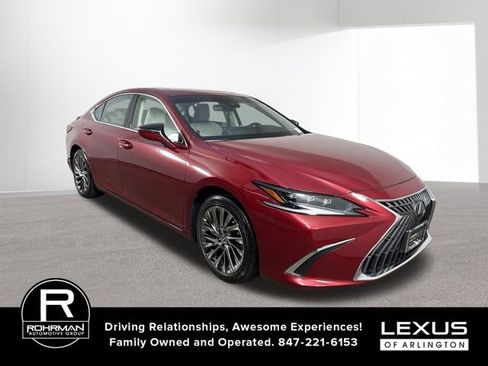 Certified 2025 Lexus ES 300h Ultra Luxury image 3