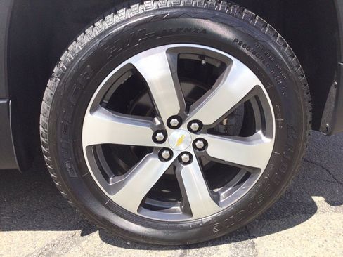 Used 2018 Chevrolet Traverse LT AWD/4WD image 49