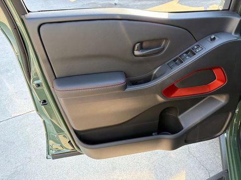 New 2026 Nissan Frontier PRO-4X w/ Pro-4x Convenience Package image 16