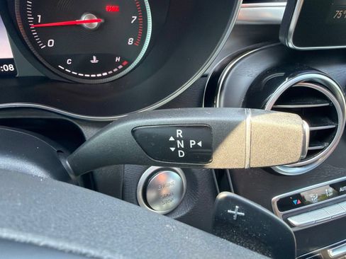 Used 2019 Mercedes-Benz GLC 300 4MATIC Coupe image 17
