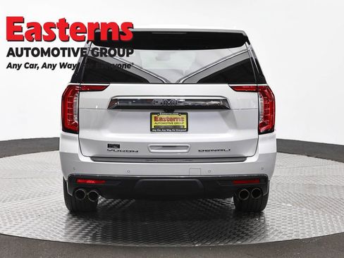 Used 2023 GMC Yukon XL Denali Ultimate w/ LPO, Floor Liner Package AWD/4WD image 6