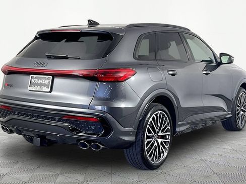 Used 2026 Audi SQ5 Premium Plus AWD/4WD image 6