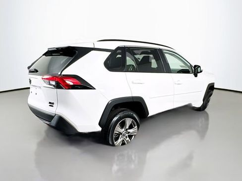 Used 2023 Toyota RAV4 XLE w/ Convenience Package image 8