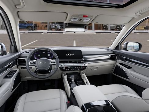 New 2025 Kia Telluride S image 14