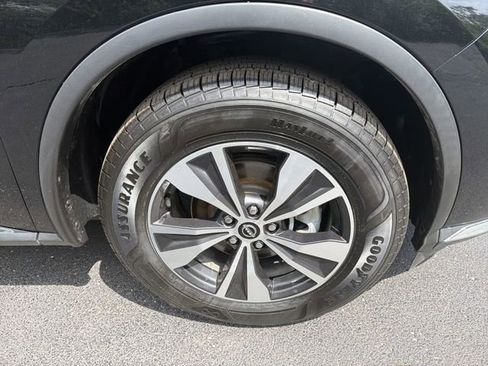 Used 2023 Nissan Murano SV FWD image 14