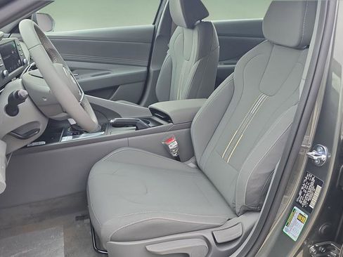 New 2026 Hyundai Elantra Sport FWD image 20