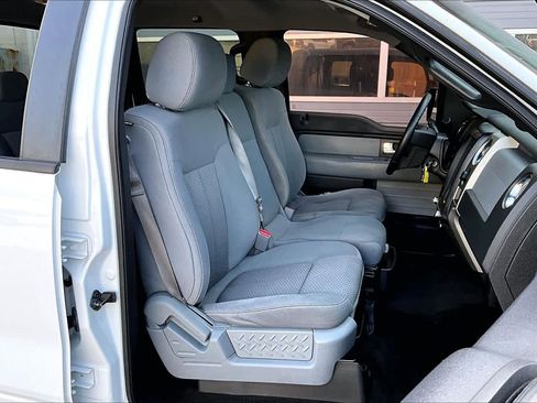 Used 2013 Ford F150 XLT w/ XLT Chrome Pkg image 10