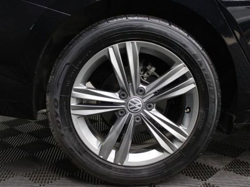 Used 2019 Volkswagen Jetta R-Line image 5