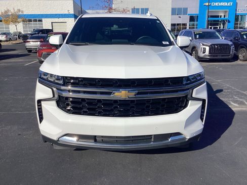 Used 2023 Chevrolet Suburban LS image 4