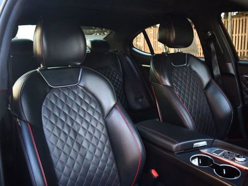 Used 2019 Genesis G70 2.0T Advanced w/ Sport Package image 31